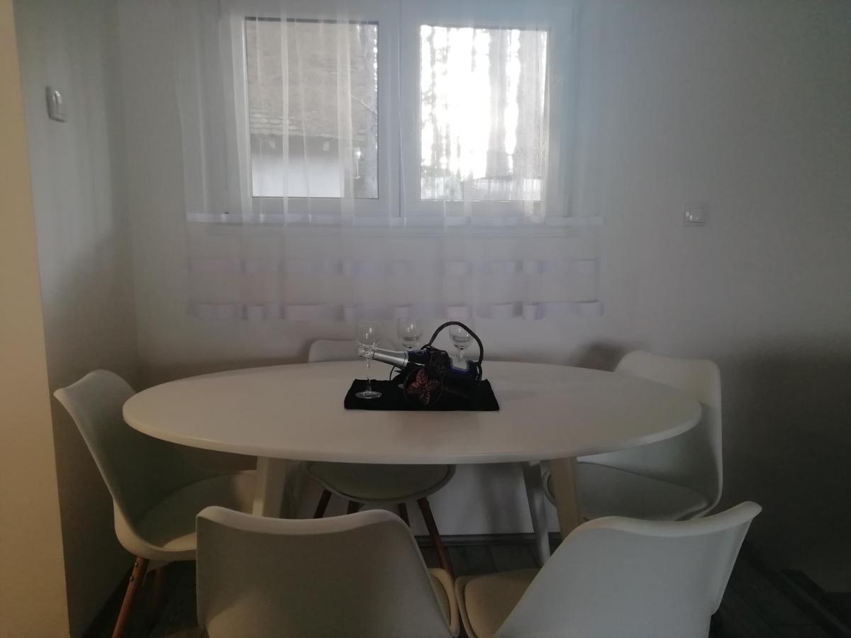 Fenix Apartment & Rooms Vinci Ngoại thất bức ảnh