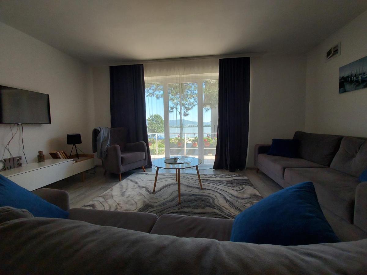 Fenix Apartment & Rooms Vinci Ngoại thất bức ảnh