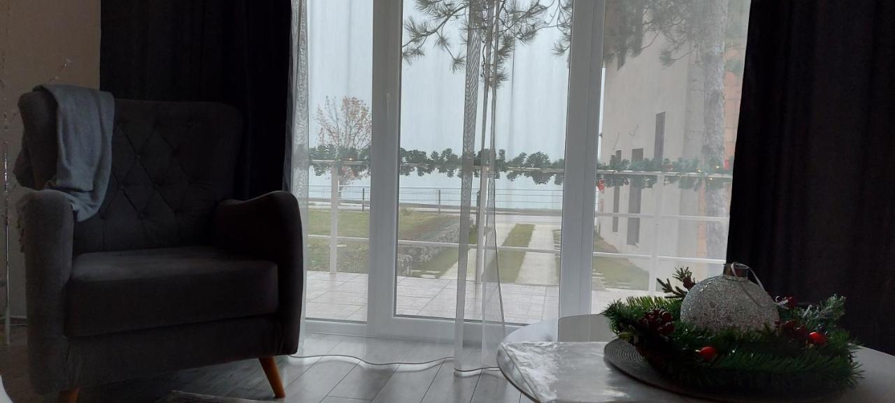 Fenix Apartment & Rooms Vinci Ngoại thất bức ảnh